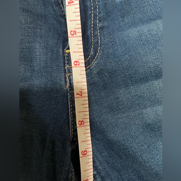 7 For All Mankind Mid Wash Low Rise Skinny Jeans with Raw Hem 26 - Picture 6 of 8